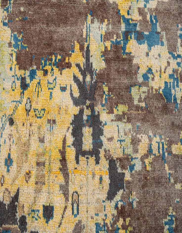 Detail image of 12' 5 x 15' 7  Hand Knotted Darya Wool Rug