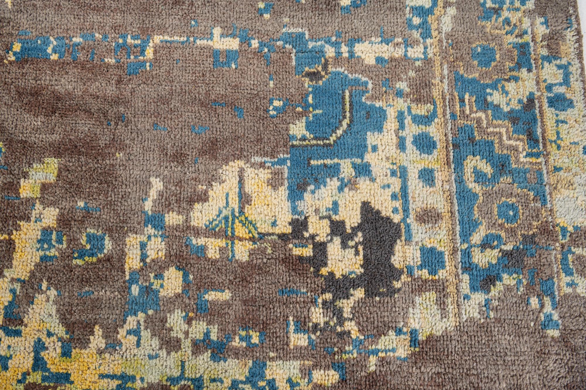 12' 5 x 15' 7 Hand Knotted Darya Wool Rug