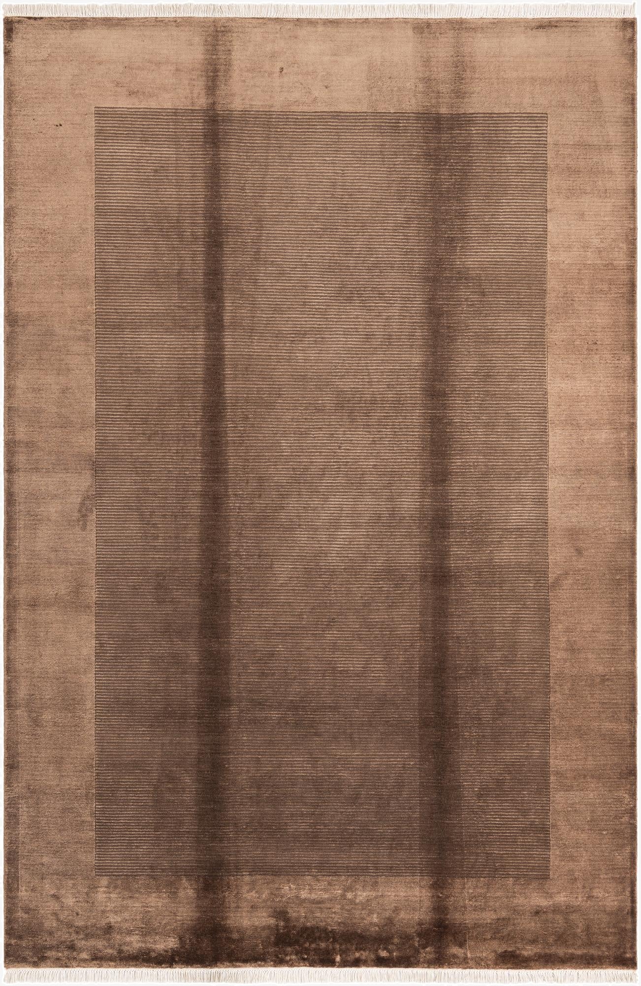 6' 8 x 10'  Hand Knotted Darya Wool Rug