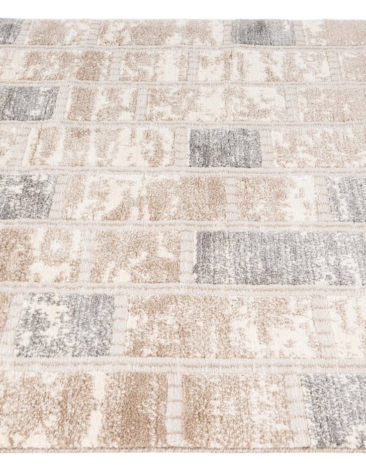 Detail image of 5' x 7' 9 Deepa Rug
