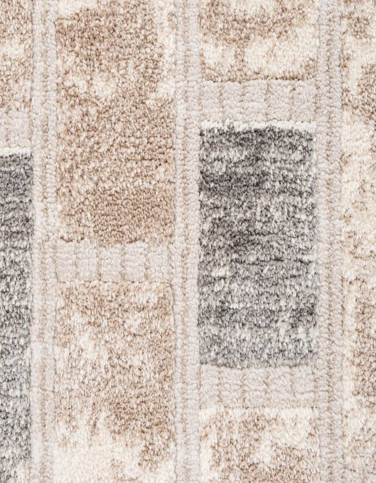 Detail image of 5' x 7' 9 Deepa Rug