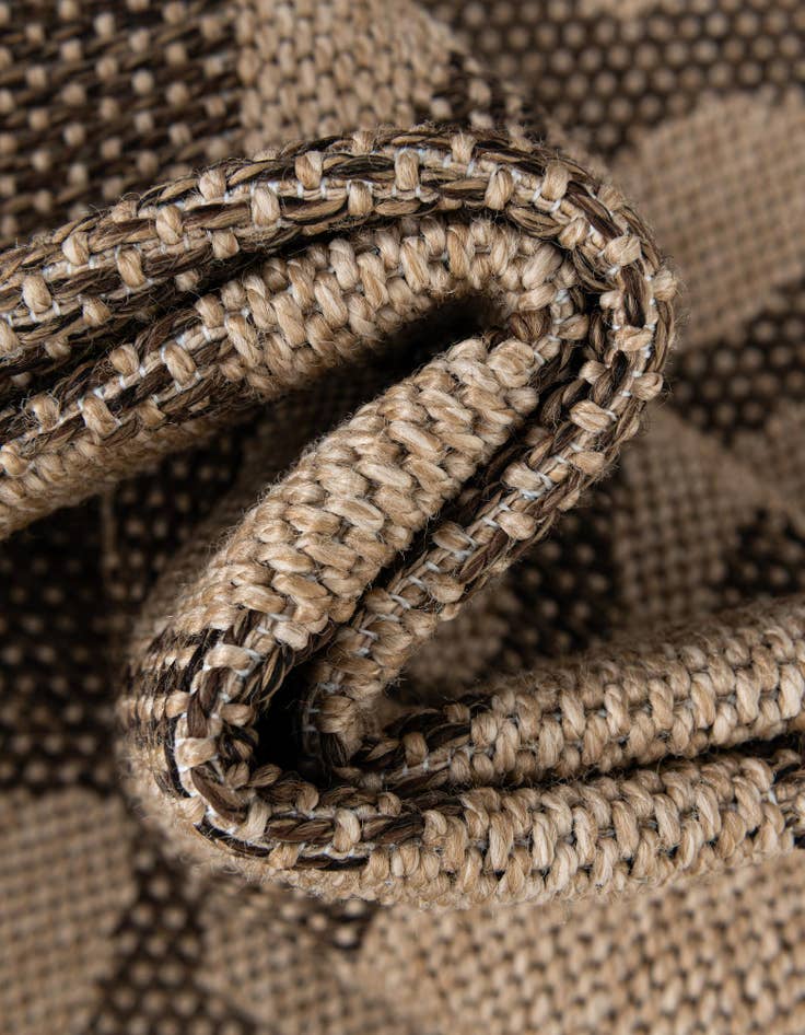 Detail image of 8' x 10' Dunes Rug