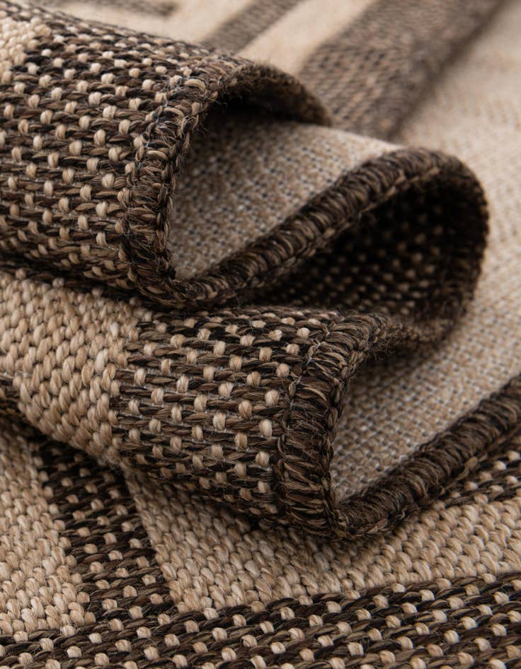 Detail image of 4' 3 x 6' Dunes Rug