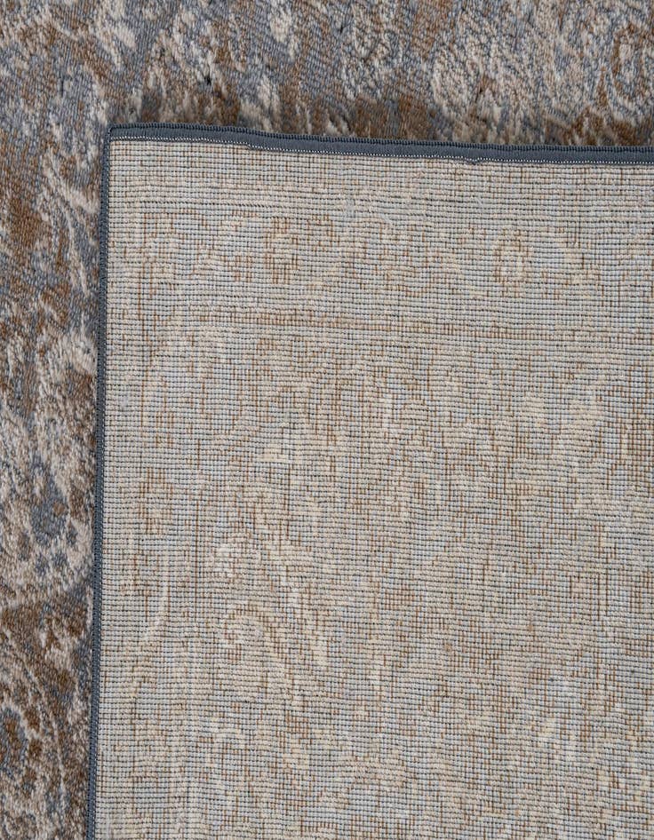 Detail image of 5' x 7' 7 Eliza Rug