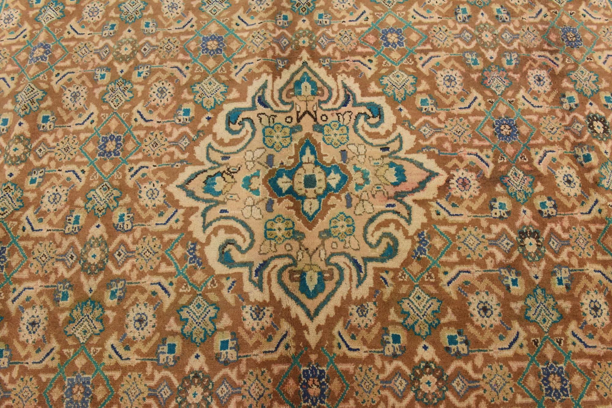 9' 6 x 13' Hand Knotted Farahan Persian Wool Rug