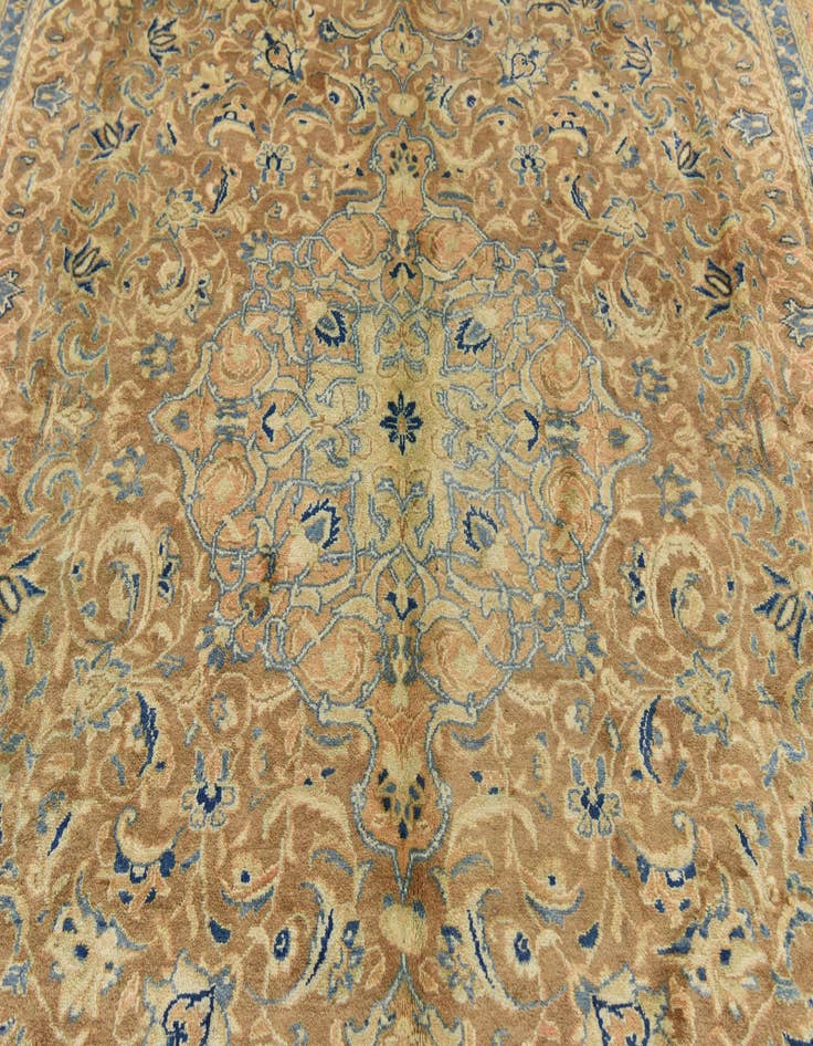 Detail image of 9' 10 x 13' Hand Knotted Farahan Persian Wool Rug