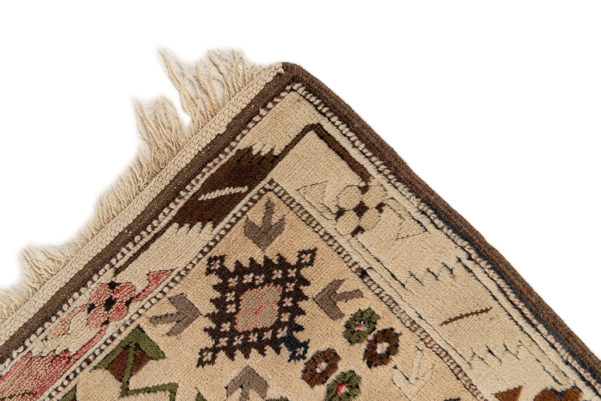 3' 5 x 6' 8 Hand Knotted Fars Wool Rug