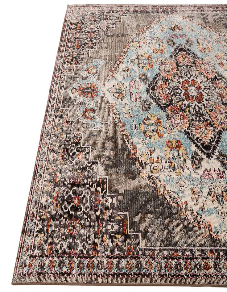 Detail image of 5' 4 x 7' 4 Fleur Rug