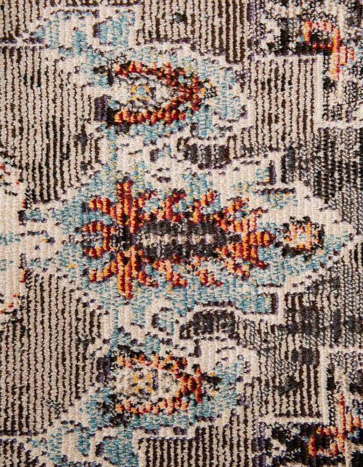 Detail image of 5' 4 x 7' 4 Fleur Rug