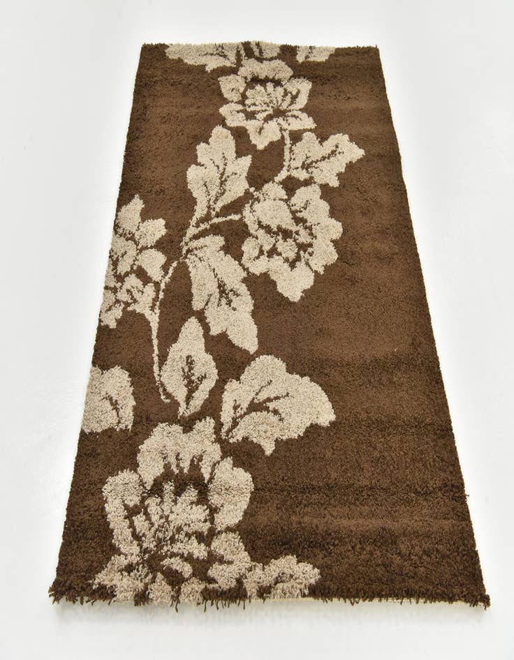 Detail image of 4' x 5' 7 Frieze Rug