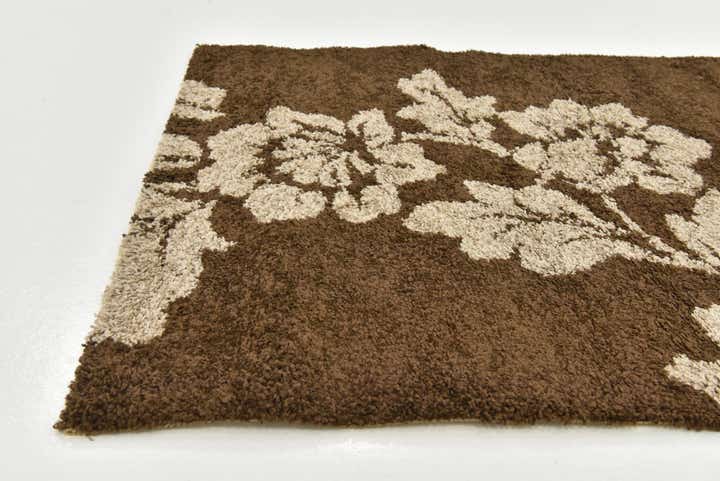 4' x 5' 7 Frieze Rug