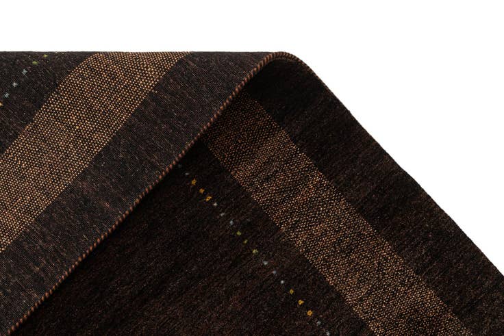 Detail image of 5' x 6' 6 Gabbeh Rug