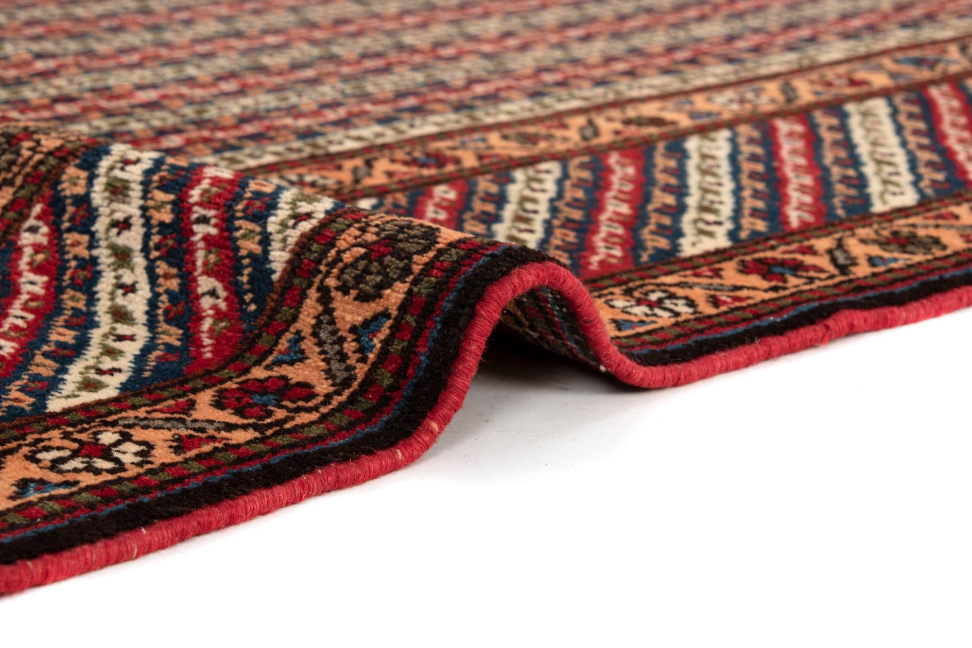 5' 1 x 8' 4 Hand Knotted Ghashghai Persian Wool Rug