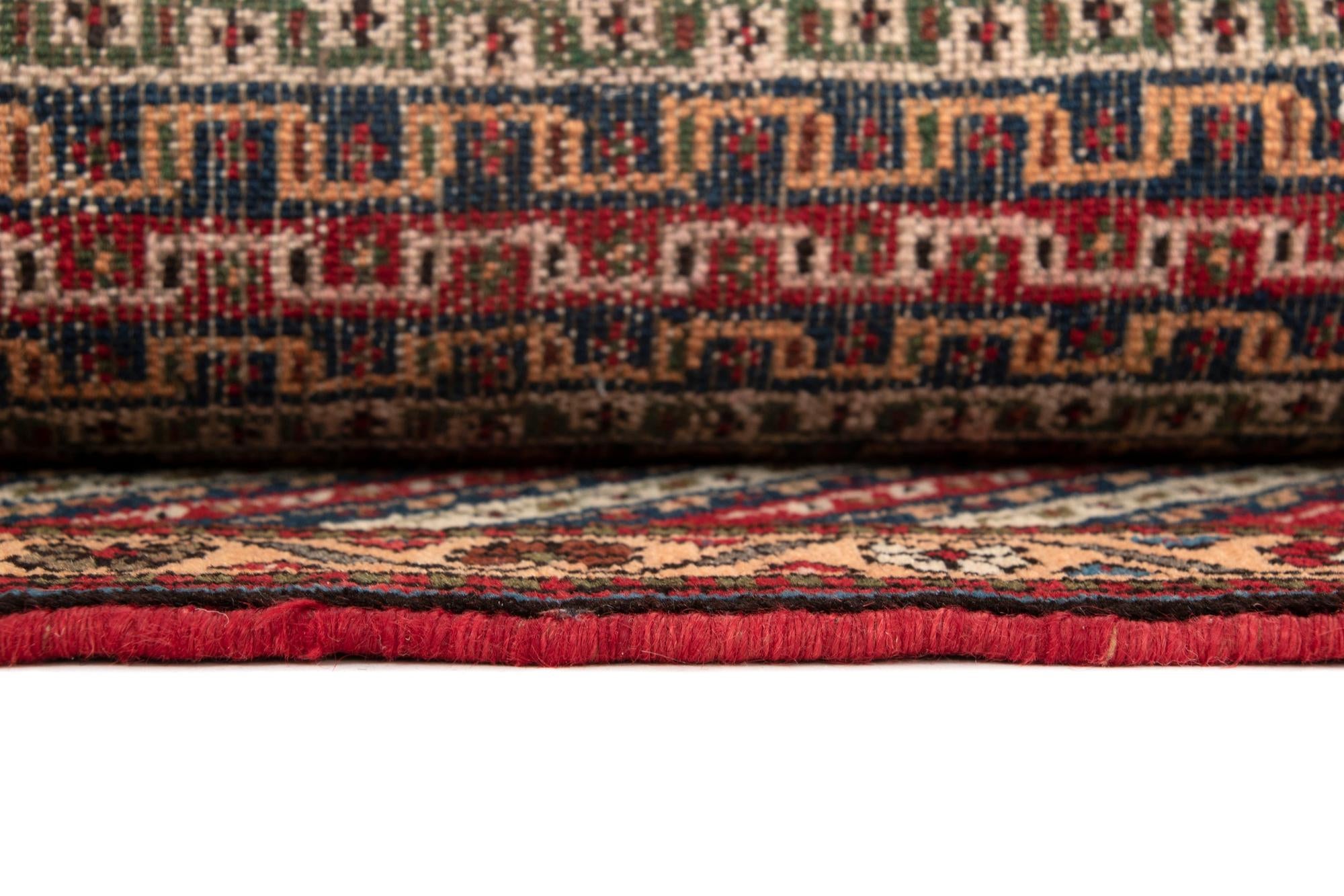5' 1 x 8' 4 Hand Knotted Ghashghai Persian Wool Rug