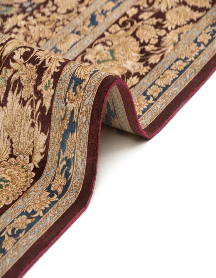 Detail image of 5' 7 x 9' 3 Ghom Design Rug