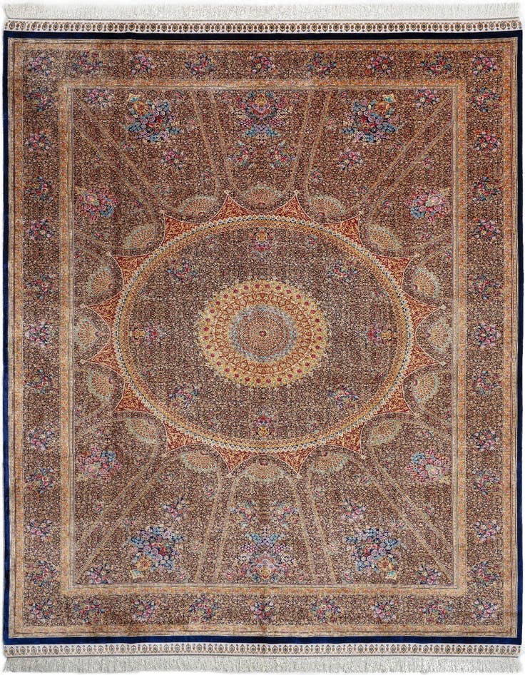 Detail image of 6' 7 x 9' 10 Ghom Design Rug