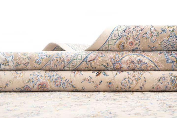 4' 11 x 7' 5 Ghom Design Rug