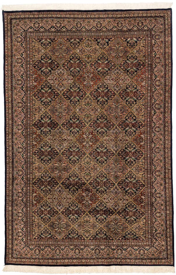 Detail image of 6' 4 x 9' 10 Hand Knotted Ghom Oriental Wool Rug