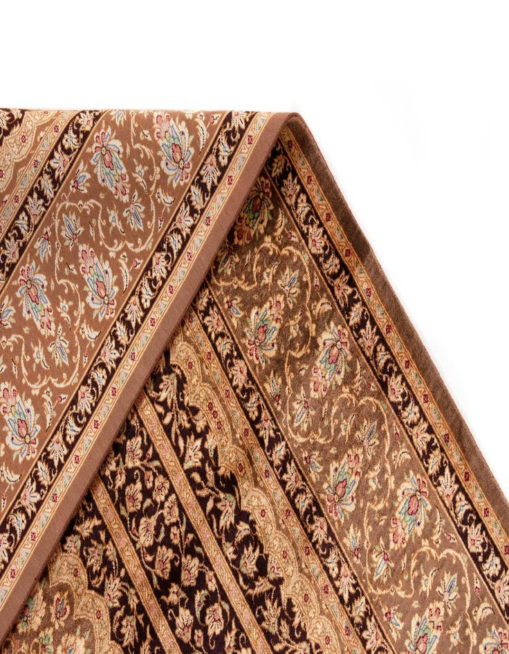 Detail image of 4' 6 x 6' 8 Ghom Silk Rug