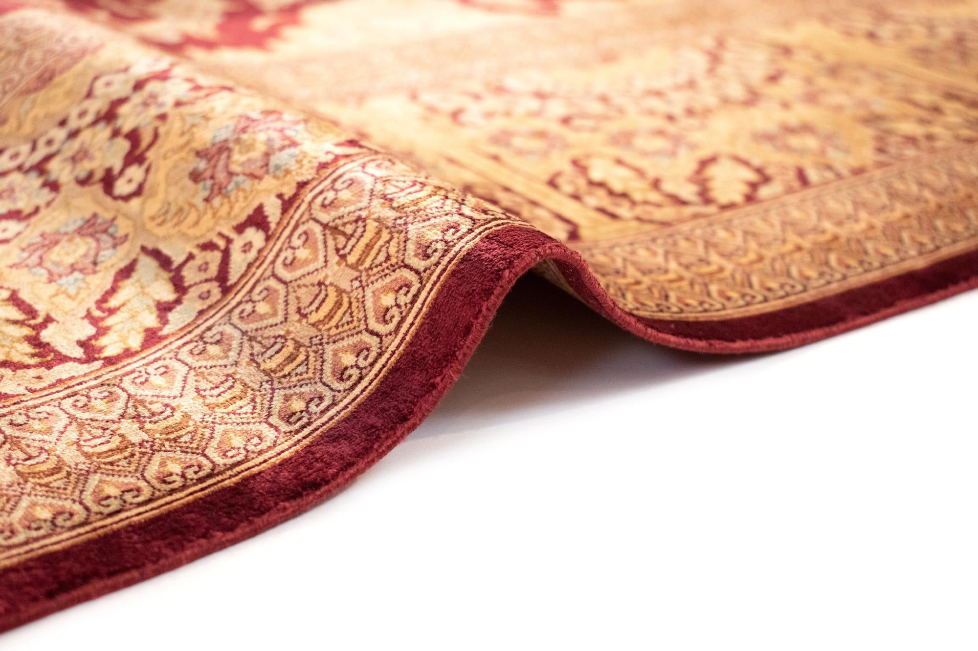 6' 6 x 9' 9 Ghom Silk Rug