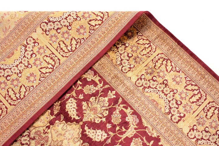 6' 6 x 9' 9 Ghom Silk Rug