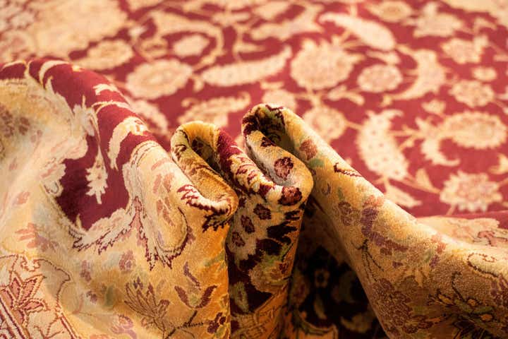 6' 6 x 9' 9 Ghom Silk Rug