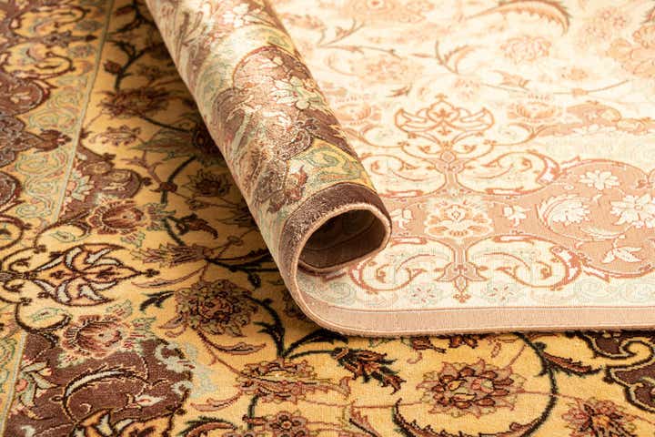 3' 4 x 5' 1 Ghom Silk Rug