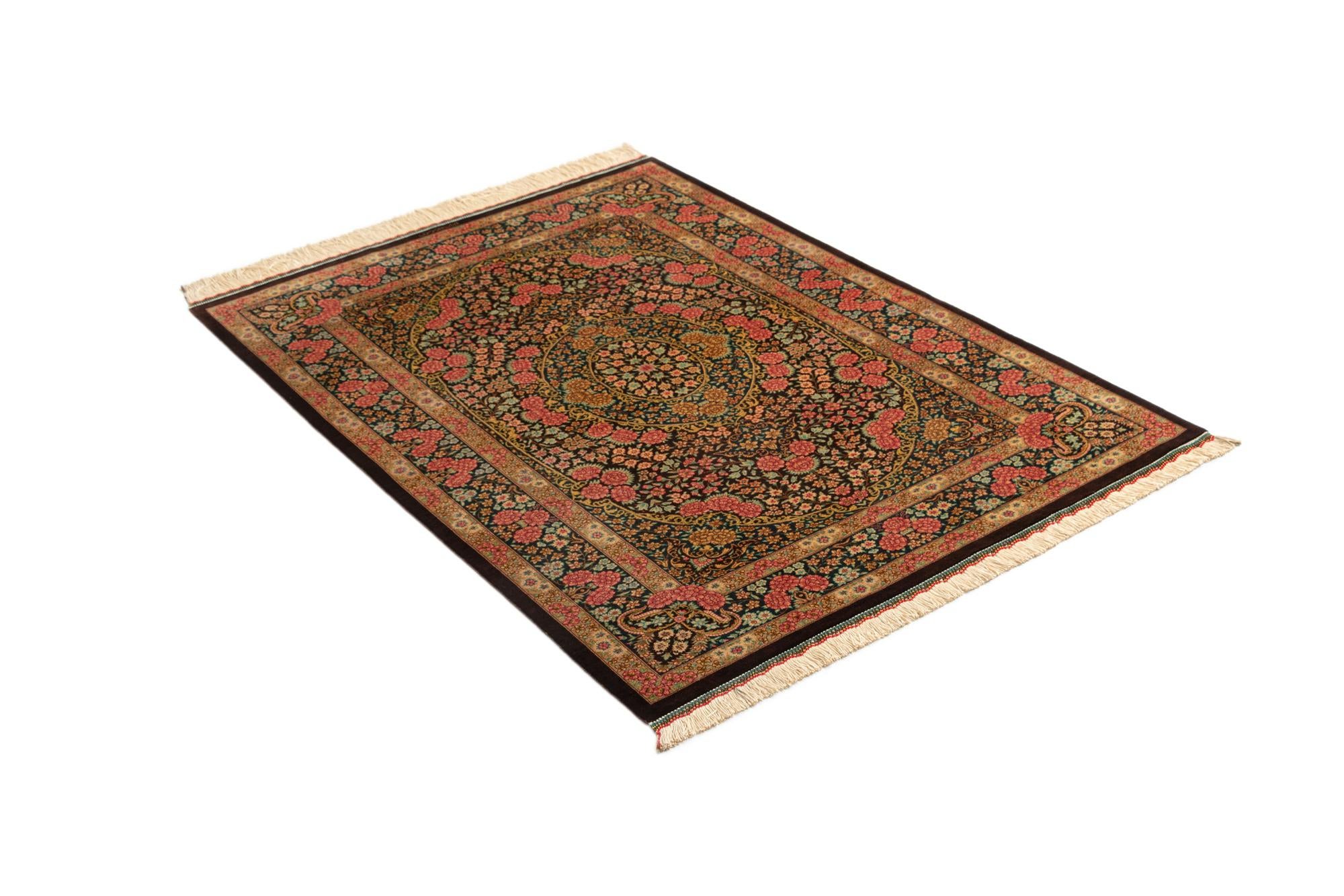 3' 4 x 4' 9 Ghom Silk Rug