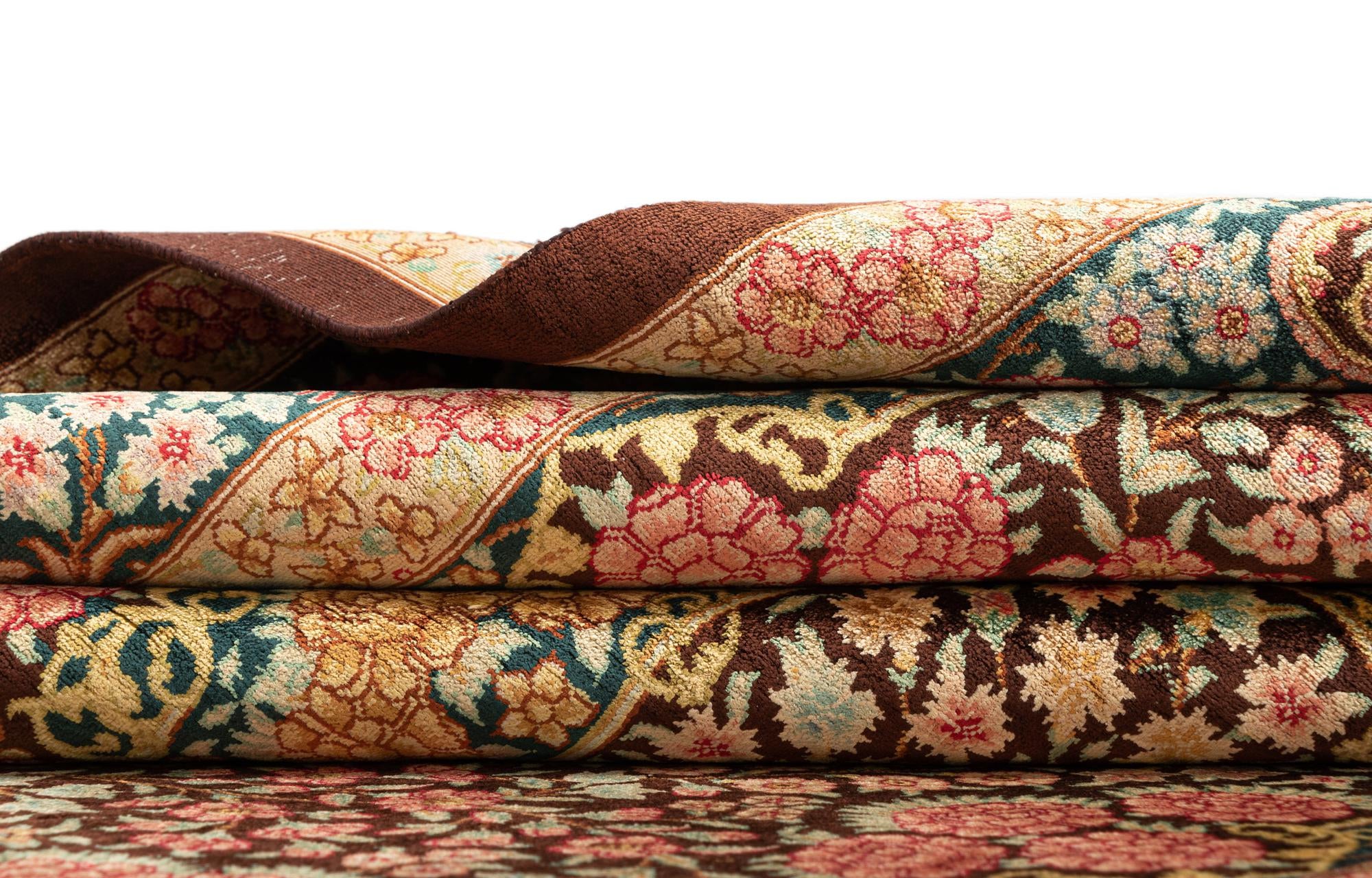 3' 4 x 4' 9 Ghom Silk Rug
