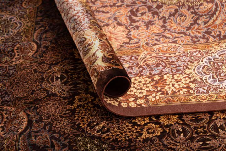 3' 6 x 4' 11 Ghom Silk Rug