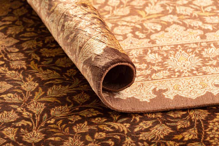 3' 4 x 5' 1 Ghom Silk Rug