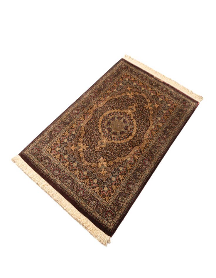 Detail image of 3' 1 x 5' Ghom Silk Rug