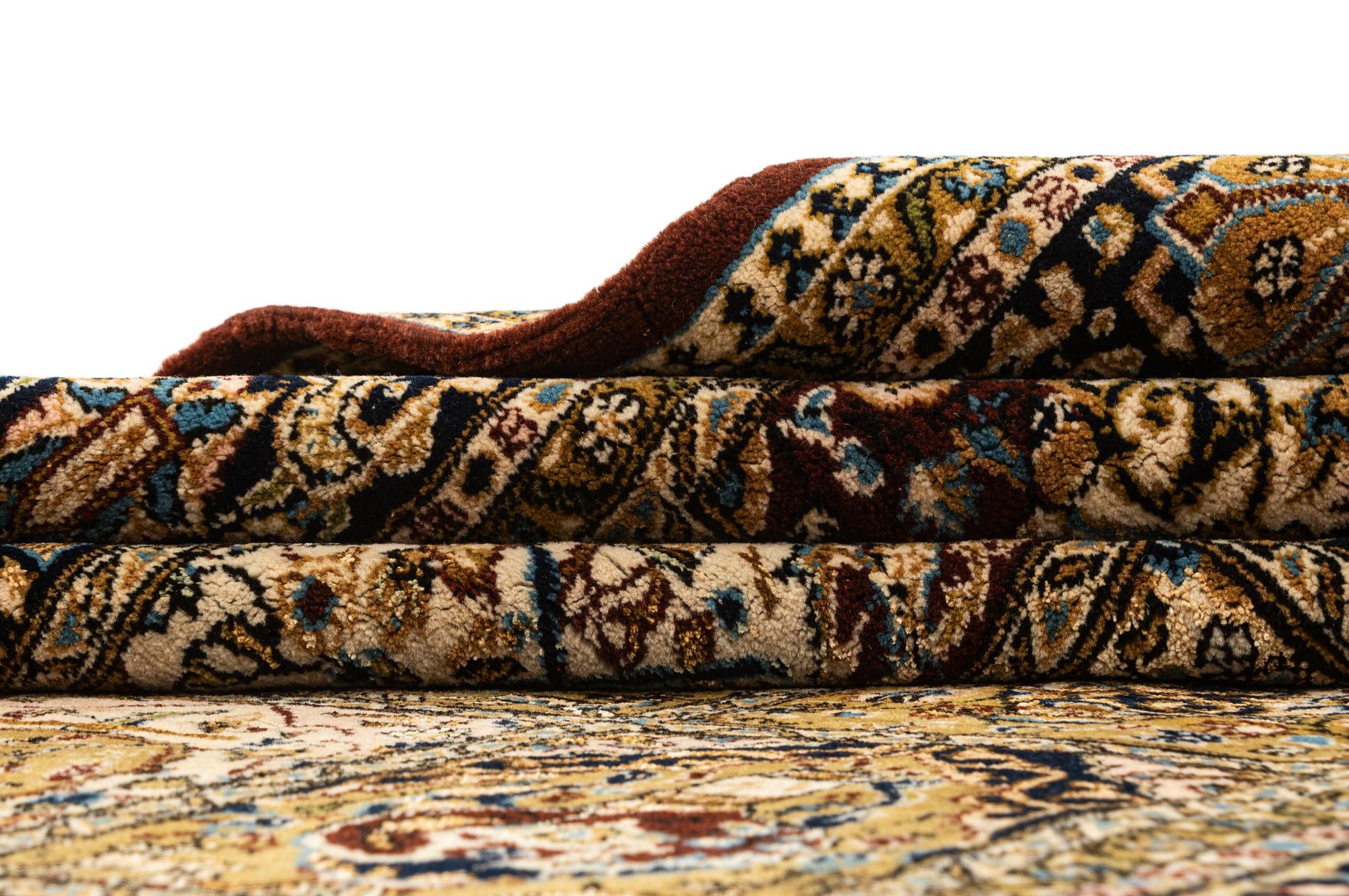 4' 7 x 6' 10 Ghom Silk Rug