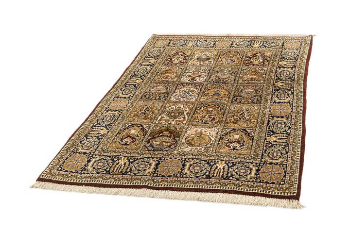 4' 7 x 6' 10 Ghom Silk Rug