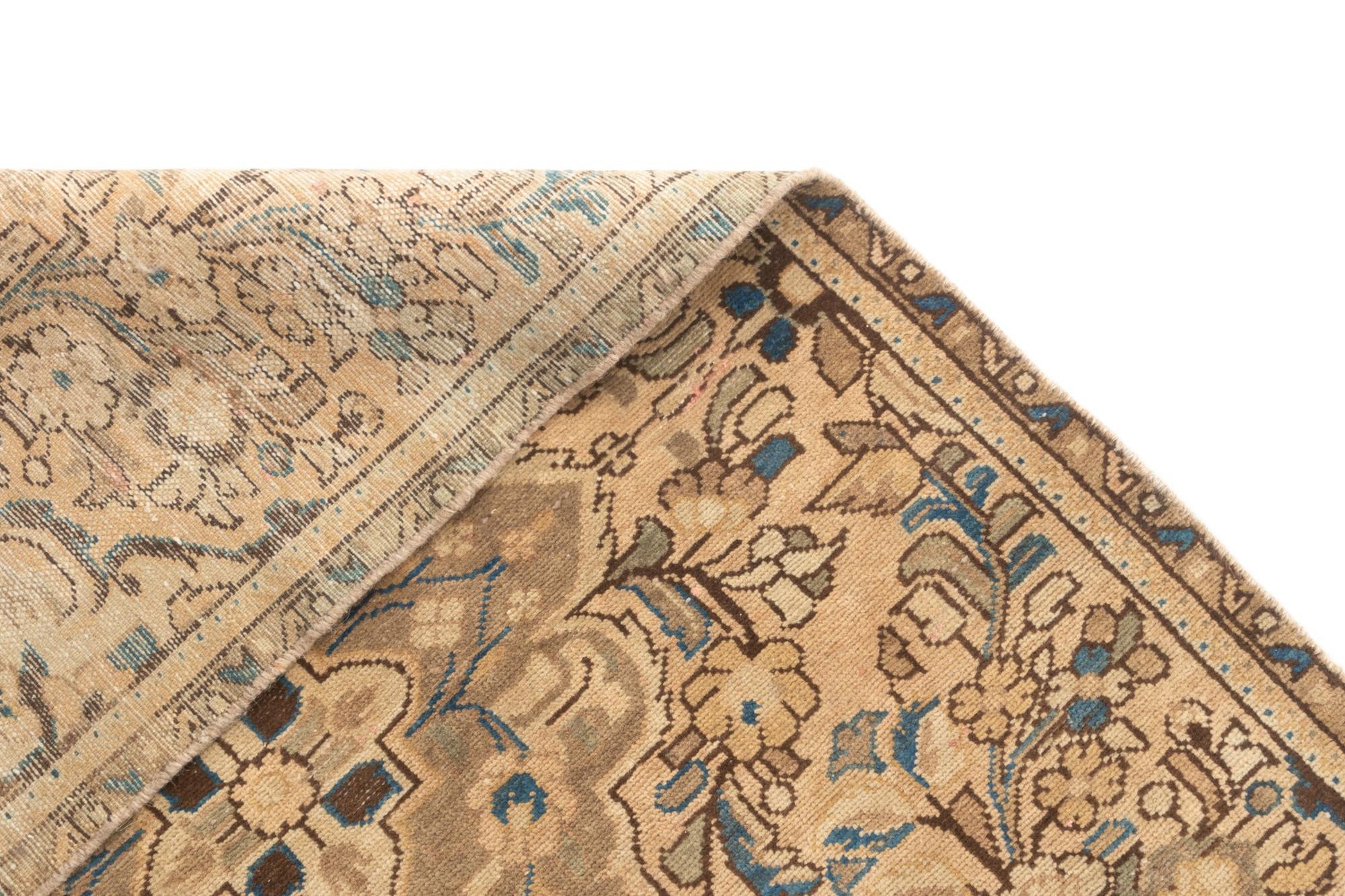 3' 8 x 6' 9 Hamedan Rug