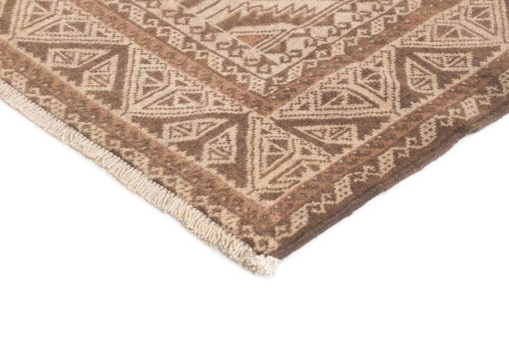 Detail image of 2' 7 x 5' Hamedan Rug