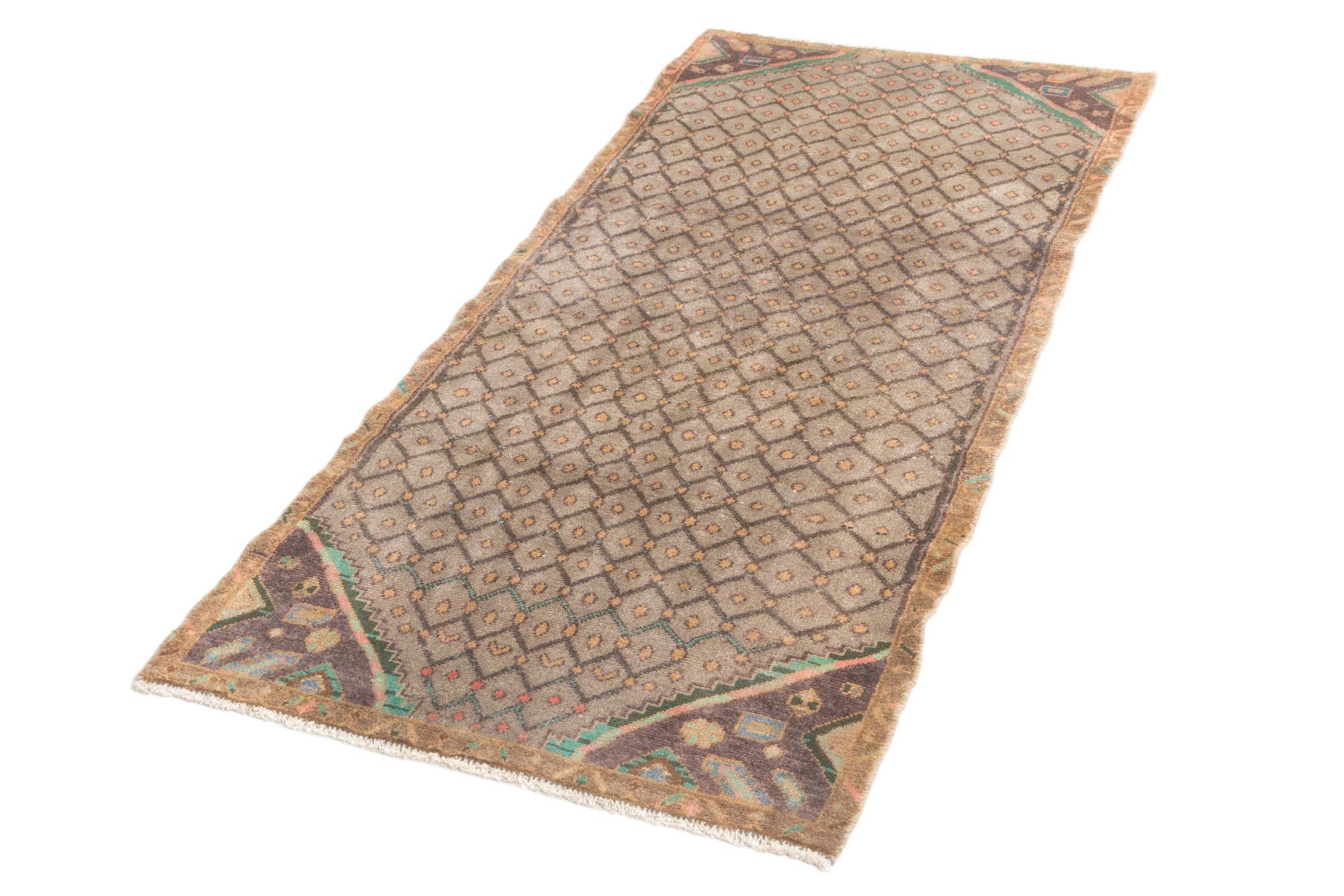 2' 10 x 6' 2 Hamedan Rug