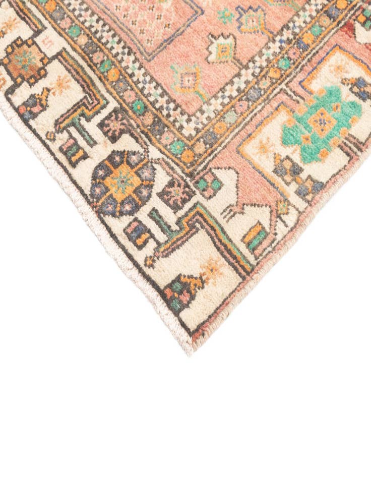 Detail image of 5' 6 x 9' 5 Hamedan Rug