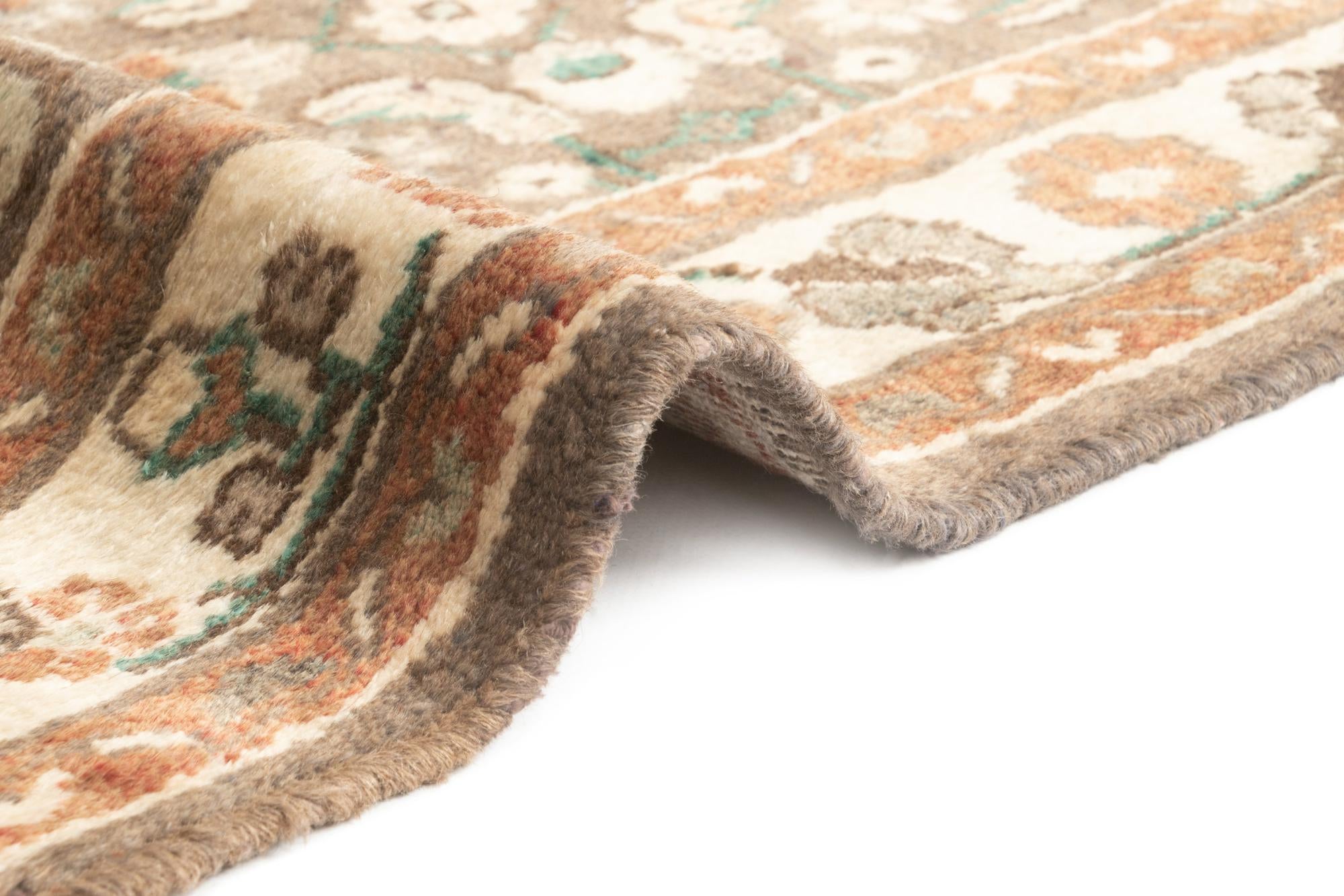 4' 1 x 9' 4 Hamedan Rug