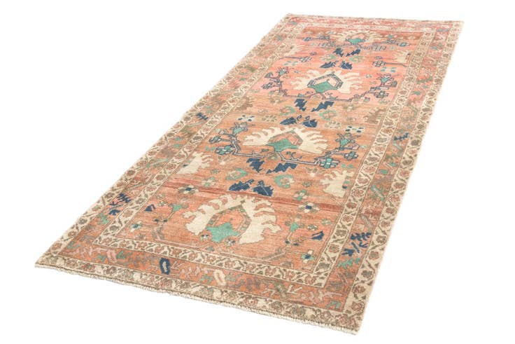 Detail image of 4' x 8' 6 Hamedan Rug