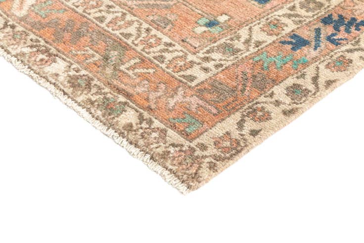 Detail image of 4' x 8' 6 Hamedan Rug