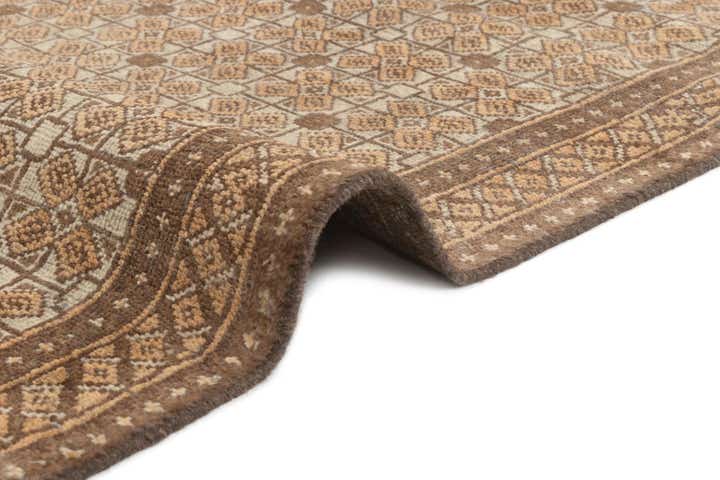 3' 11 x 7' 2 Hamedan Rug