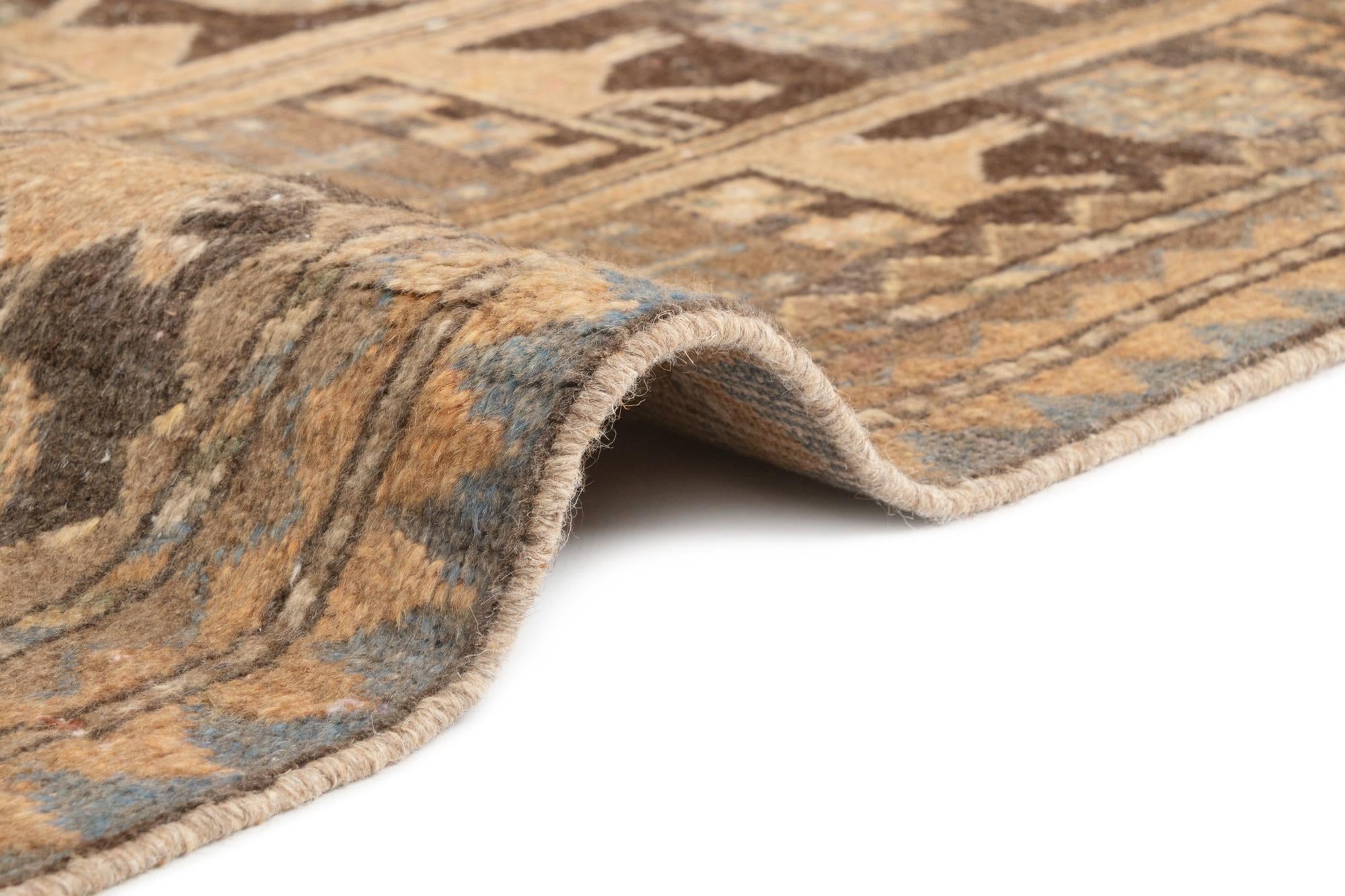 3' 4 x 7' 10 Hamedan Rug