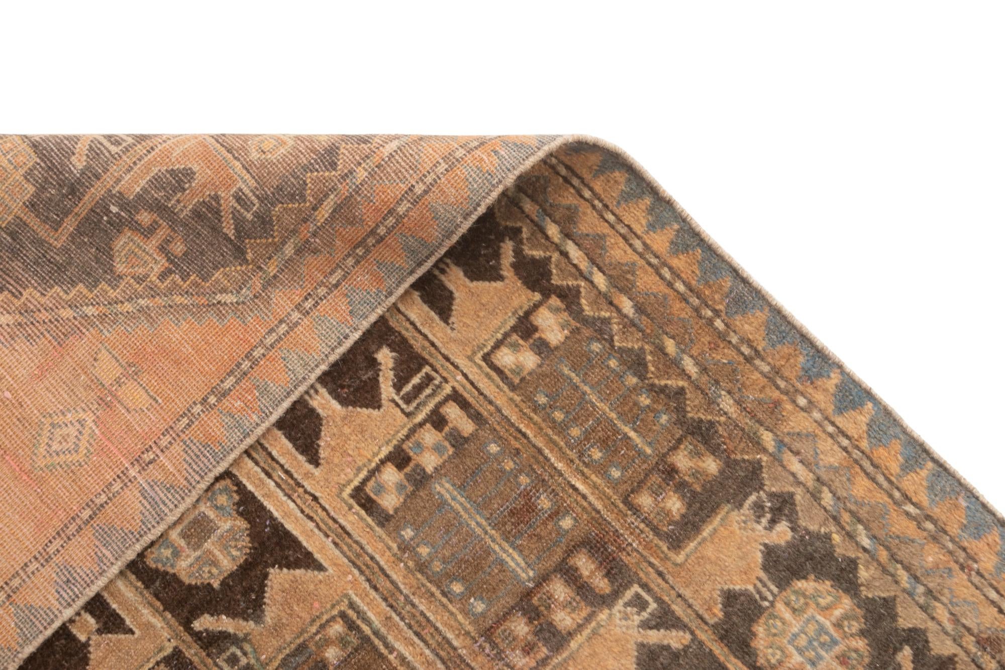3' 4 x 7' 10 Hamedan Rug