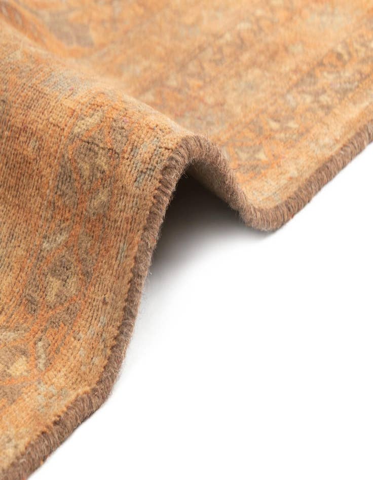 Detail image of 4' 4 x 8' 7 Hamedan Rug