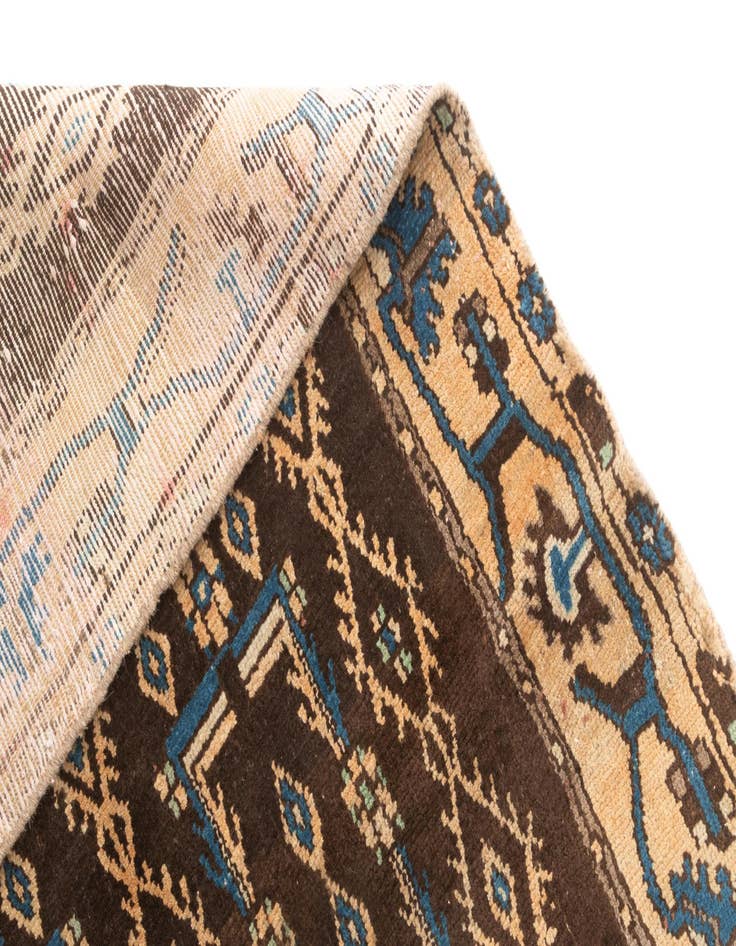 Detail image of 4' 2 x 9' 3 Hamedan Rug