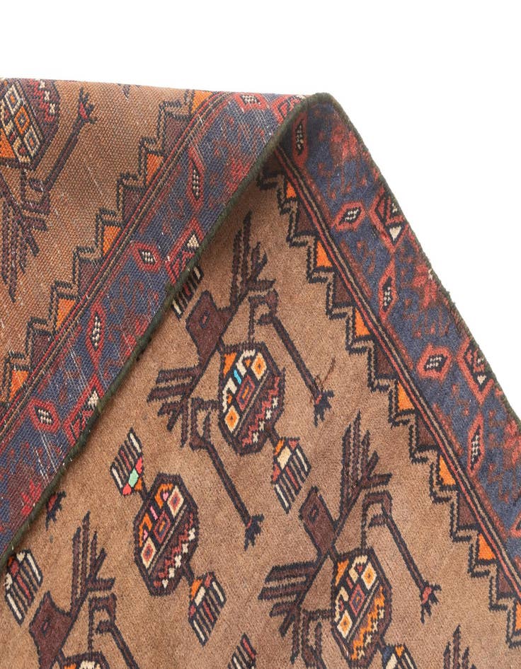 Detail image of 2' 4 x 4' 10 Hamedan Rug