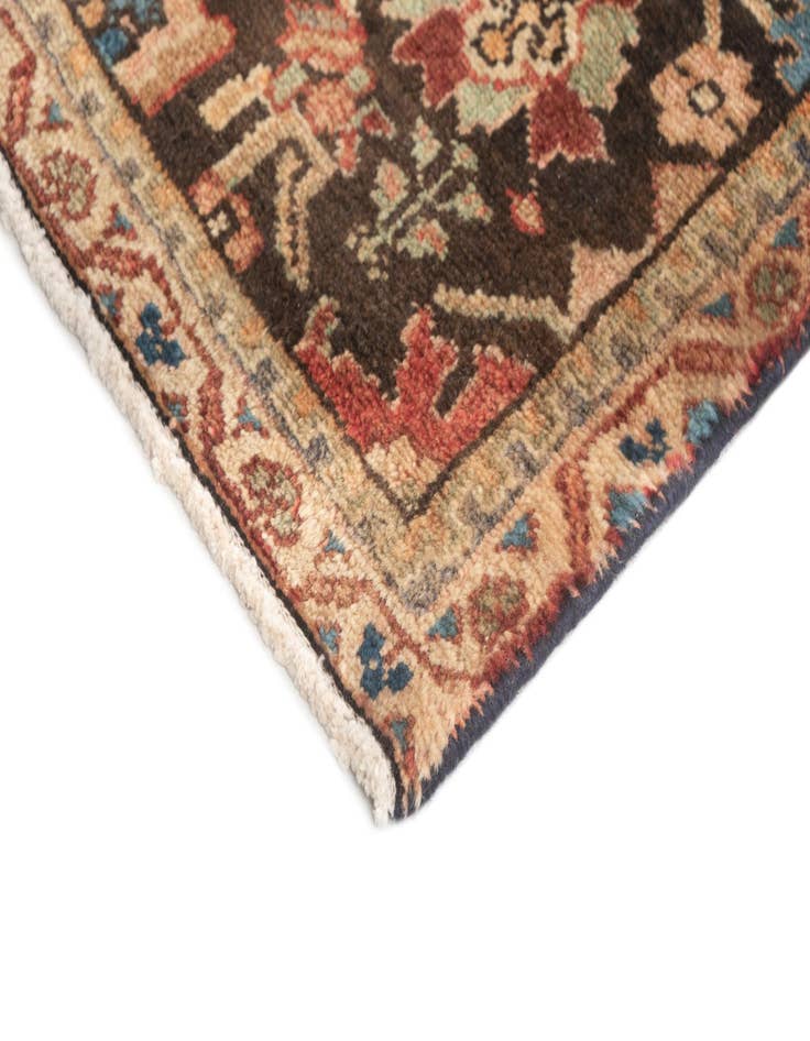 Detail image of 4' 1 x 6' Hamedan Rug