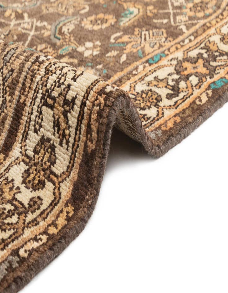 Detail image of 3' 4 x 9' 1 Hamedan Rug