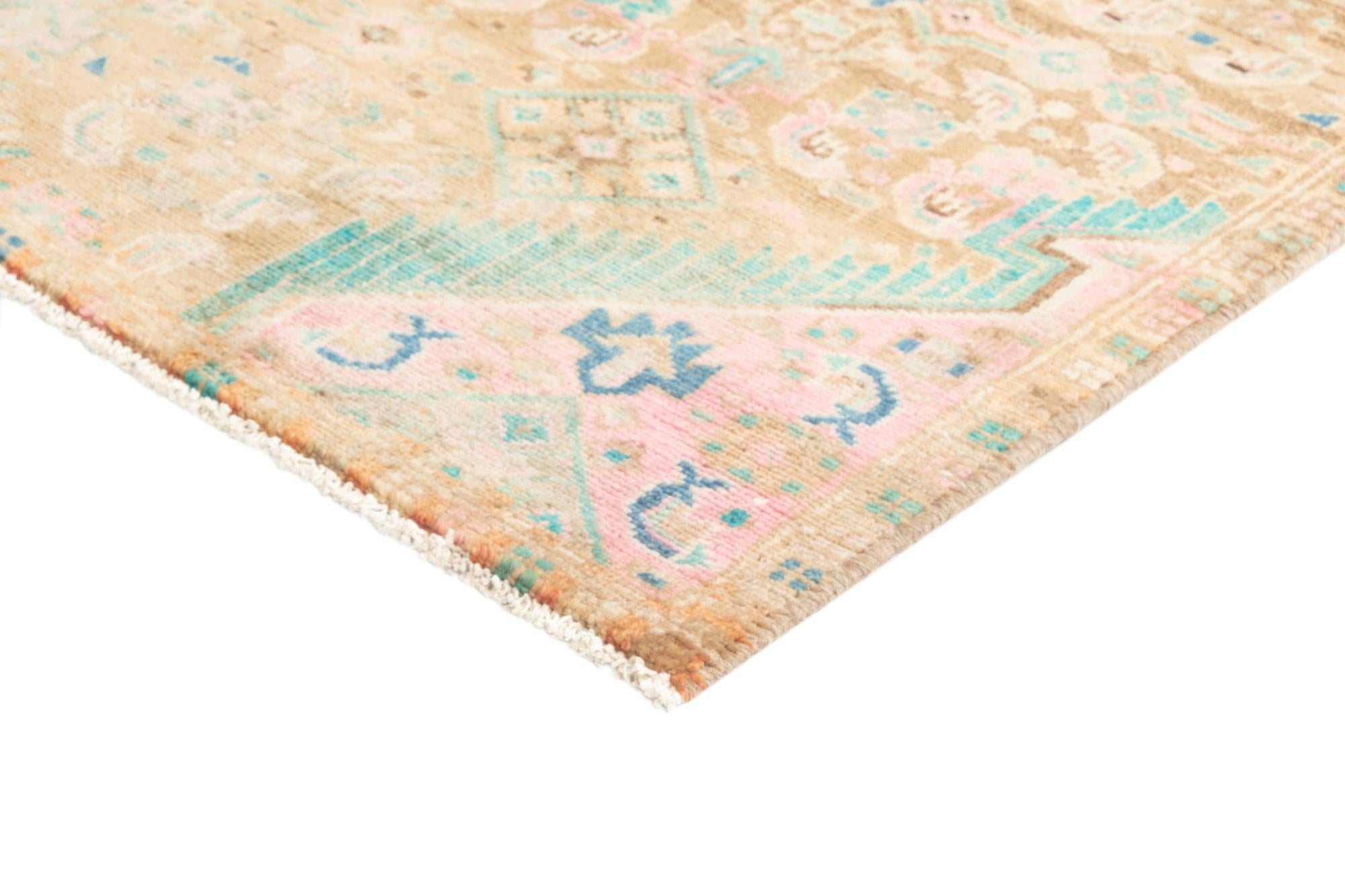 3' 11 x 9' 6 Hamedan Rug